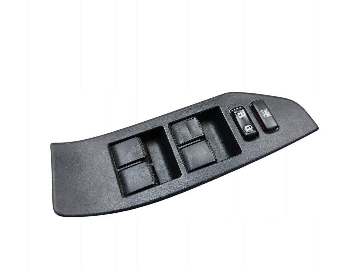 WINDOW CONTROL PANEL TOYOTA VERSO (2009-2013) 84040-05020 EUROPE