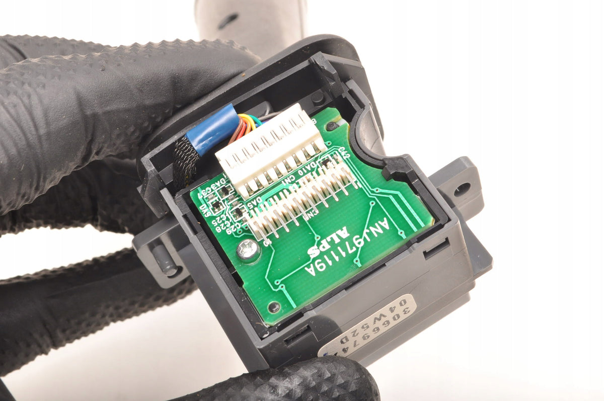 WIPER SWITCH VOLVO S60 AND V70 II XC90 30669742