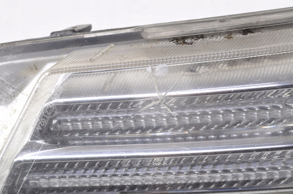 XC60 AND DAYTIME RUNNING LAMP RIGHT 31290874