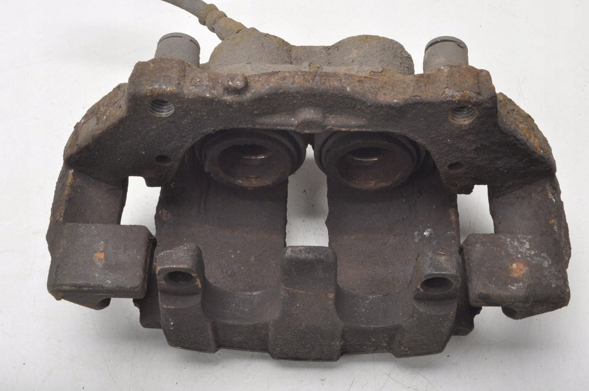 XC60 I D3/D4 BRAKE CALIPER LEFT FRONT 927