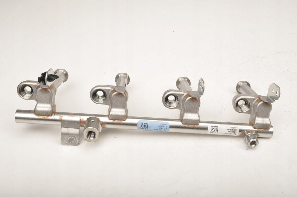 XC60 II 2.0 16V B5 Mild-Hybrid INJECTION RAIL 32140074 31478396