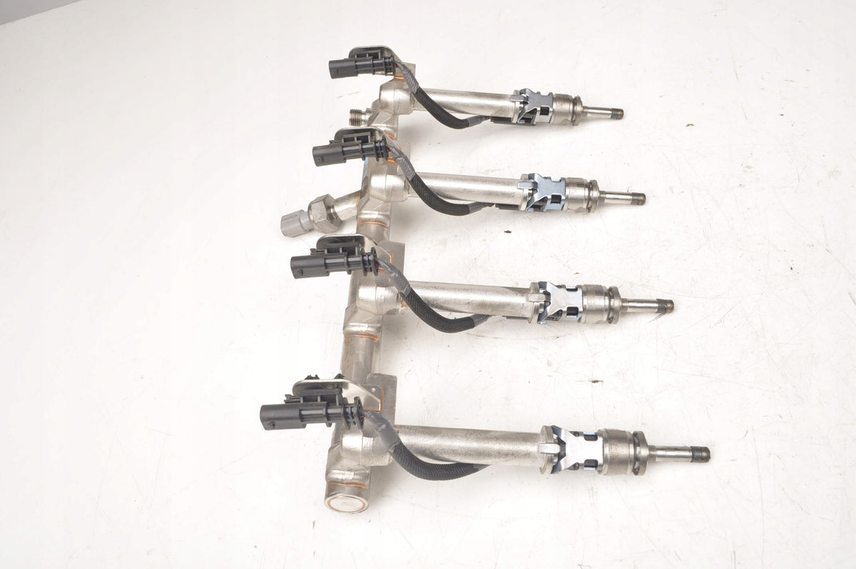 XC60 II 2.0 D5 INJECTION RAIL INJECTION 31478555