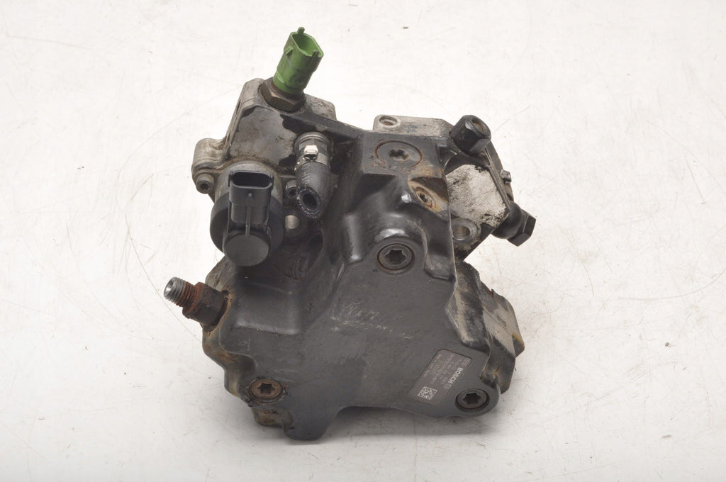 XC90 2.4 D5 INJECTION PUMP 31303475 0445010111