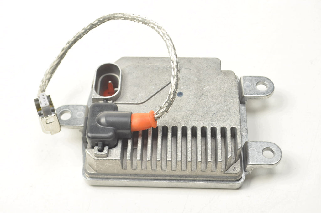 XENON Lincoln Navigator SKODA OCTAVIA II 831-10009-044