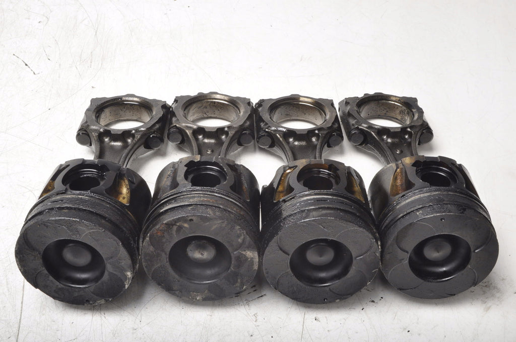 ZAFIRA B 1.7 CDTI 110KM PISTON WITH CONNECTING ROD A17DTJ