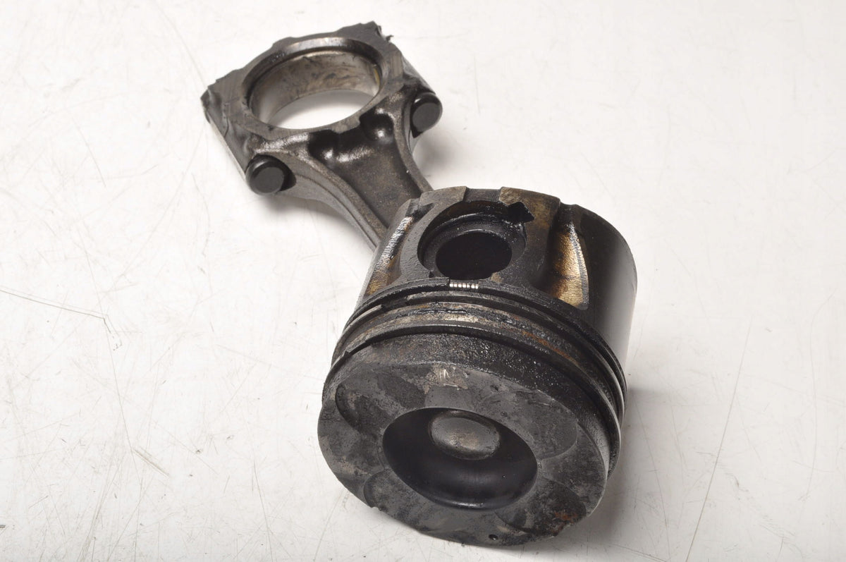 ZAFIRA B 1.7 CDTI 110KM PISTON WITH CONNECTING ROD A17DTJ