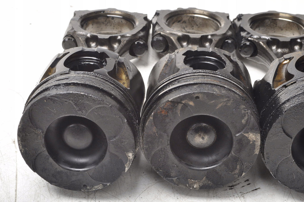 ZAFIRA B 1.7 CDTI 110KM PISTON WITH CONNECTING ROD A17DTJ