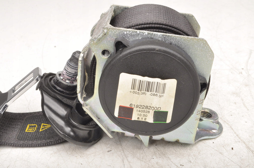ZAFIRA C III REAR CENTER BELT 619228200D