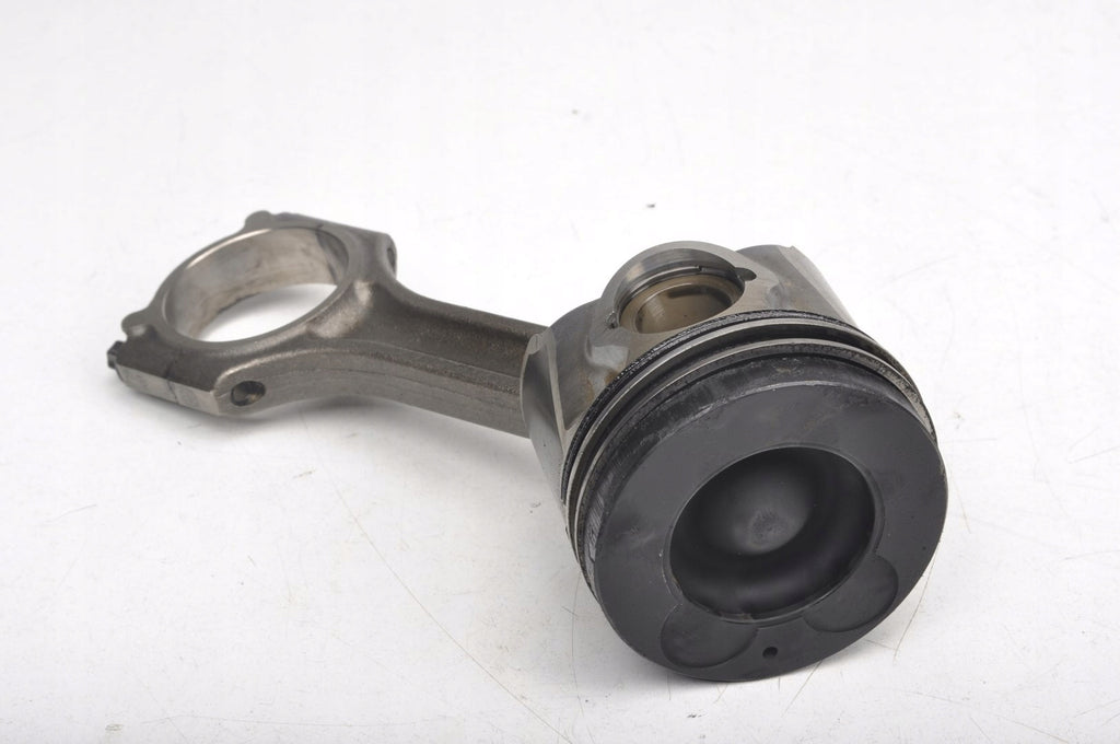 i30 II CEED 1.6 CRDI 110KM 128KM PISTON + CONNECTING ROD